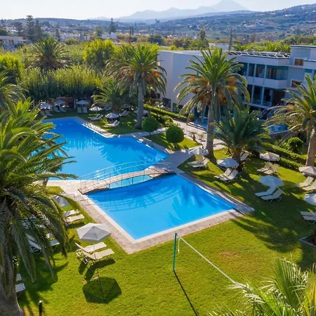 May Beach Hotel 4*